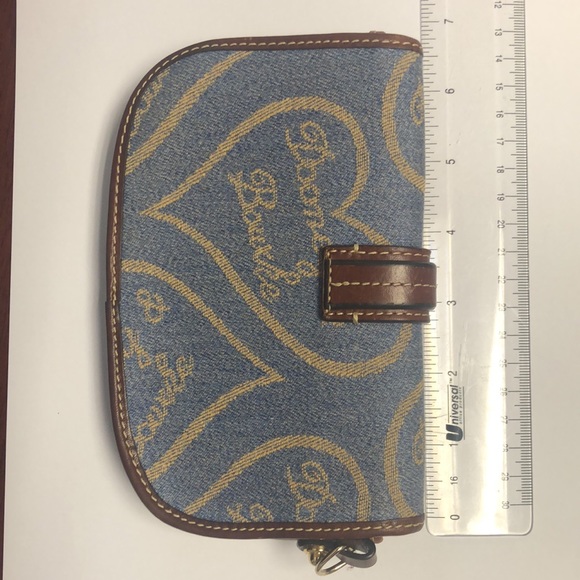 Dooney & Bourke wallet (front snap) or wristlet. - Picture 2 of 6